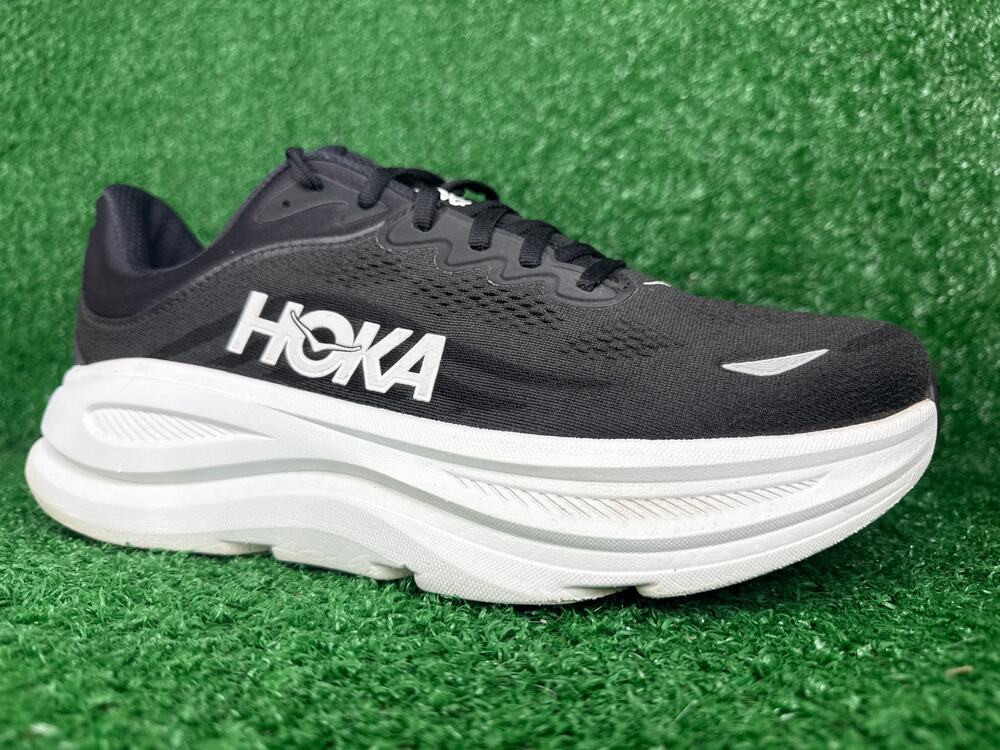 Hoka One One Bondi 9 Running Shoes Wide Mens Size 11 2E Black White 1162013 BWHT